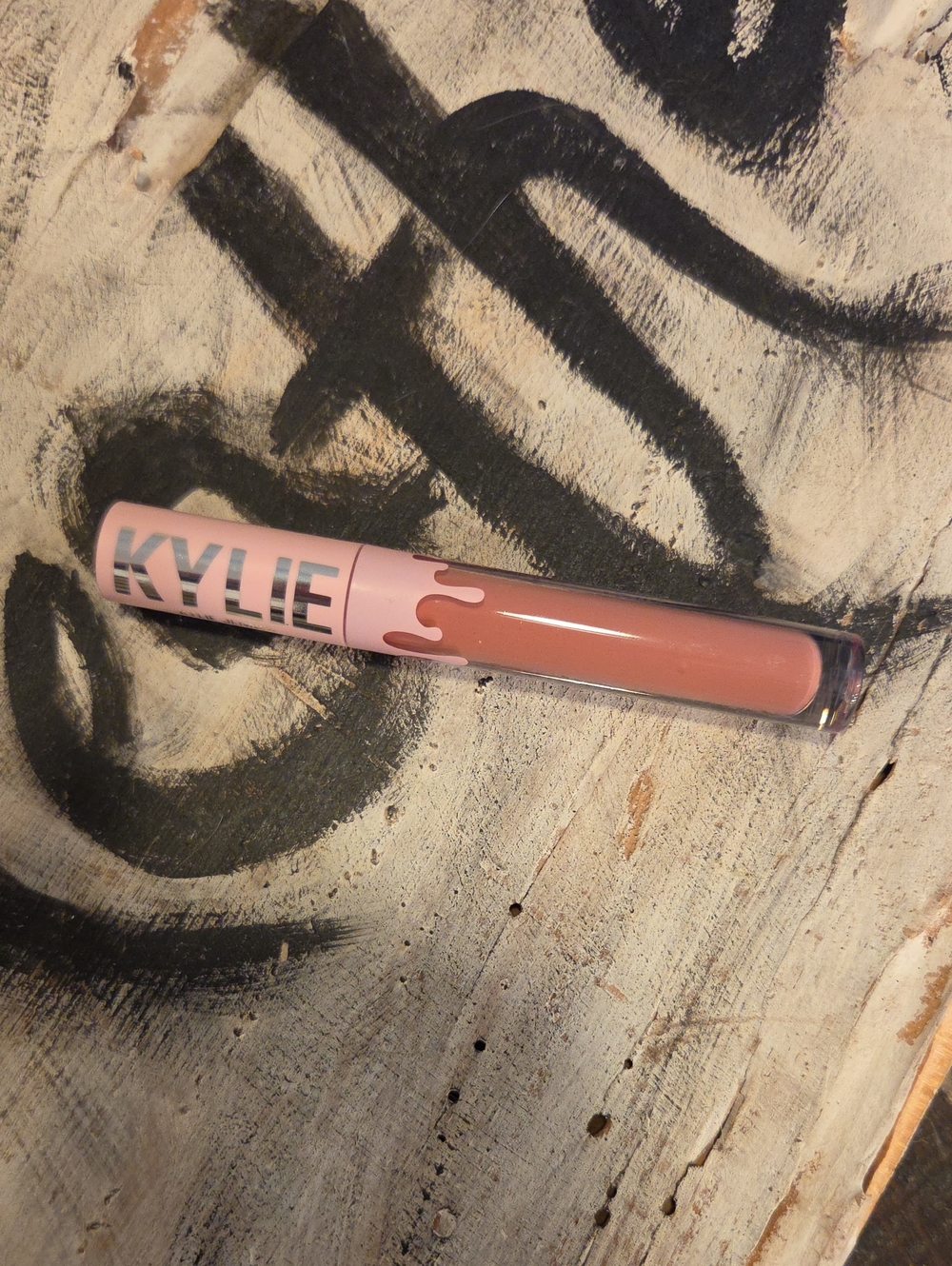 Kylie Cosmetics Lip Gloss - Dusty Rose / Nude Pink
